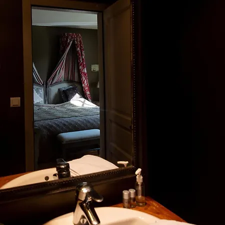 Chateau De Pramenoux 3*