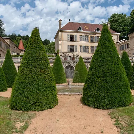 Chateau De Pramenoux Guest house