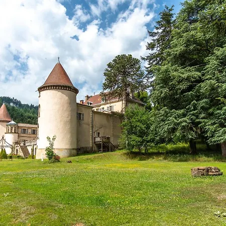 Chateau De Pramenoux
